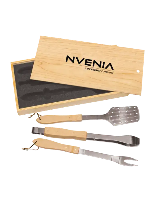 Wood BBQ Gift Set w/nVenia Logo
